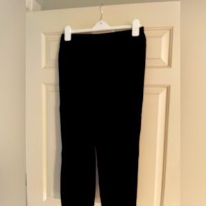 Chicos “so slimming” capris-size 0.5